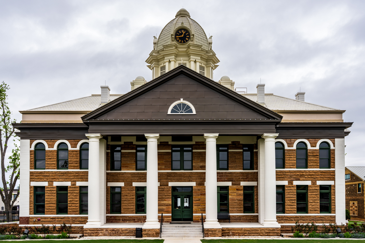 Civic buildings in Brookings.